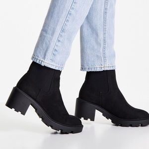 Topshop Betsy Platform Lug Suede Black Chelsea Boot UK 39 | US 8 - 8.5